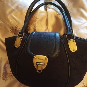 Gucci purse